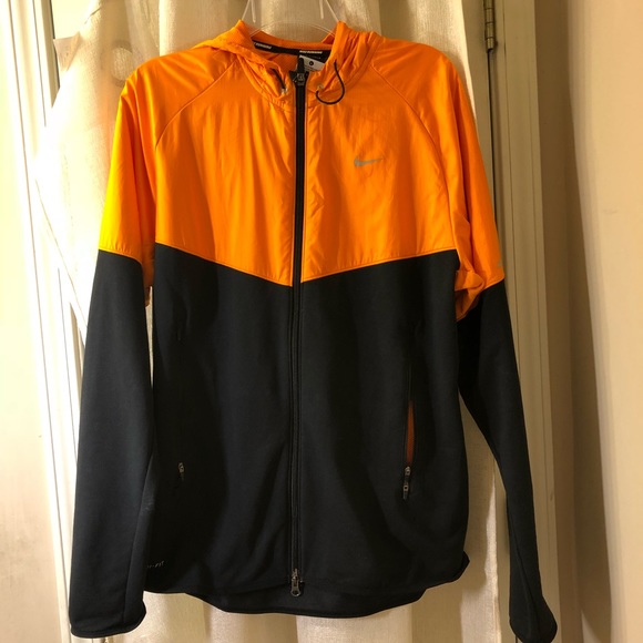 reflective nike windbreaker